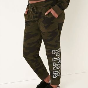 PINK Victoria's Secret Camouflage Joggers